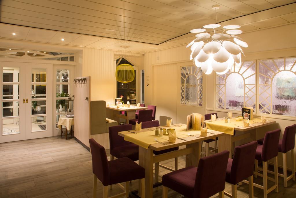 Alter Landkrug Hotel Nortorf Exterior photo